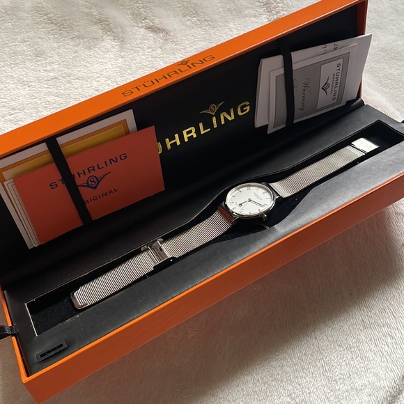 Stuhrling Women’s Silver Quartz Watch - Picture 4 of 5